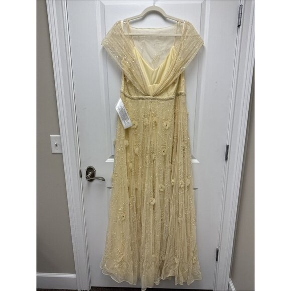 MAC DUGGAL Size 16 Yellow 70274 Embellished Illusion Cap Sleeve Formal Gown $598 - Picture 7 of 10